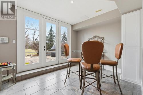 16 Seifert Court, Cambridge, ON - Indoor