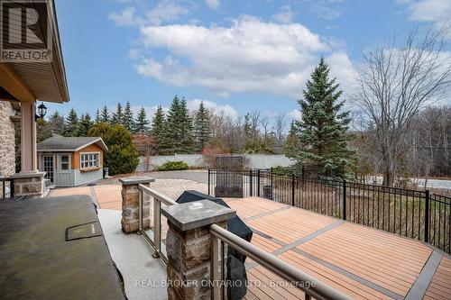 16 Seifert Court, Cambridge, ON - Outdoor With Deck Patio Veranda