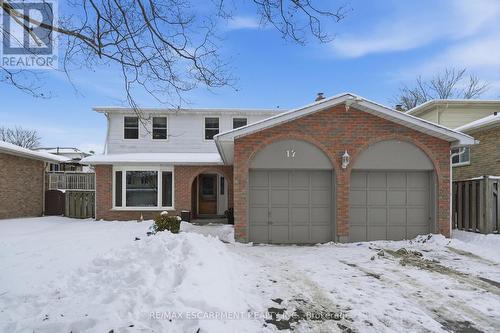 17 STRAWBERRY LANE  Brantford, ON N3T 5Z6