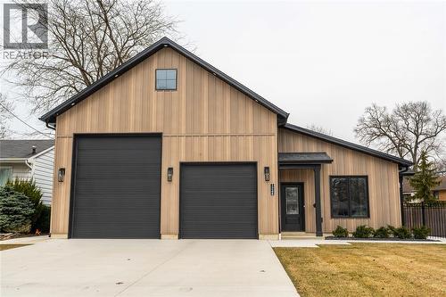 1248 COLBORNE ROAD  Sarnia, ON N7V 3L4