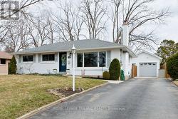 454 JELLICOE CRESCENT  London South (South K), ON N6K 2M5