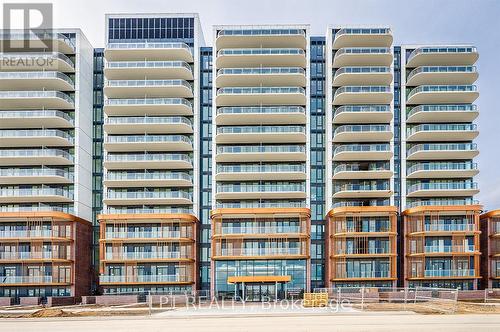 517 - 220 MISSINNIHE WAY  Mississauga, ON L5H 0A7