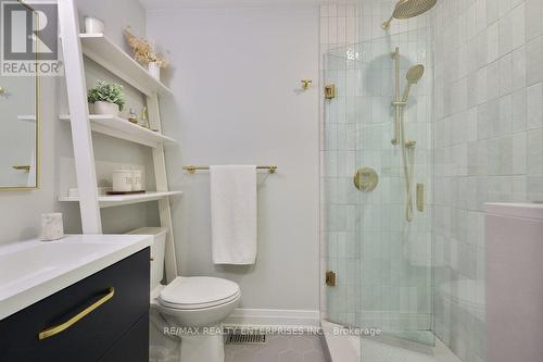 1106 Kos Boulevard, Mississauga, ON - Indoor Photo Showing Bathroom