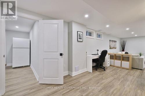 1106 Kos Boulevard, Mississauga, ON - Indoor