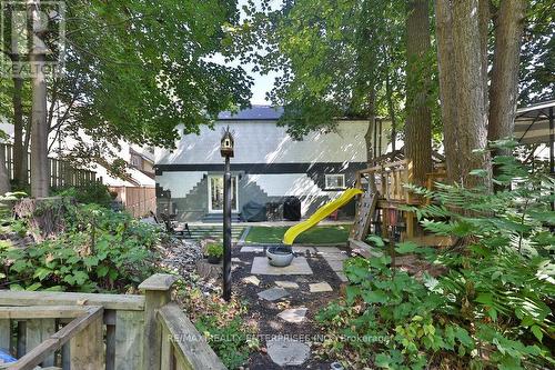 1106 Kos Boulevard, Mississauga, ON - Outdoor