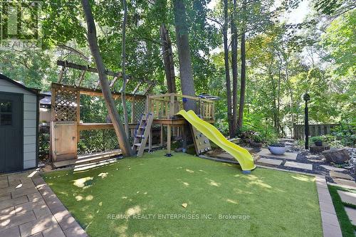 1106 Kos Boulevard, Mississauga, ON - Outdoor