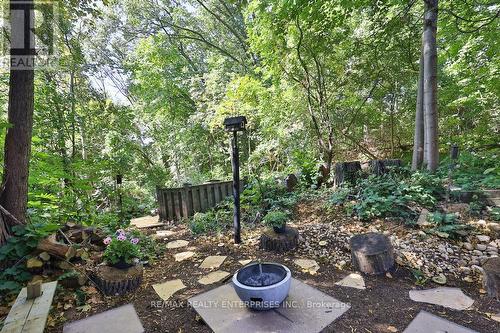 1106 Kos Boulevard, Mississauga, ON - Outdoor