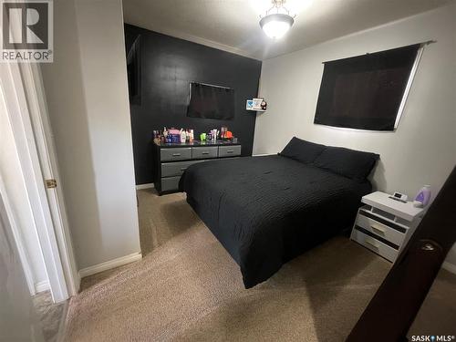 1002 2Nd Street, Estevan, SK - Indoor Photo Showing Bedroom