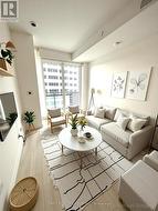 2003 - 8 EGLINTON AVENUE E Toronto, ON M4P 1A6