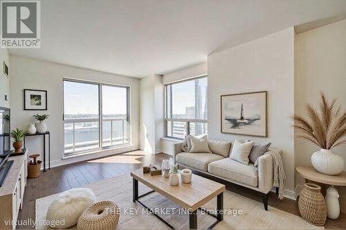 2007 - 21 HILLCREST AVENUE  Toronto, ON M2N 7K2