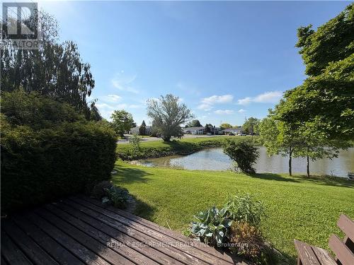 5 Jaczenko Terrace, Hamilton, ON 
