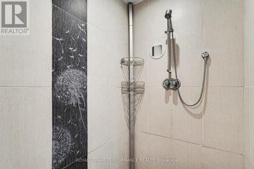 805 Kingsmere Avenue, Ottawa, ON - Indoor Photo Showing Bathroom