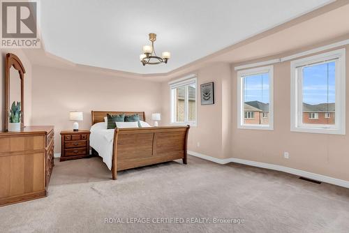 5160 Misty Pine Crescent, Mississauga, ON - Indoor Photo Showing Bedroom