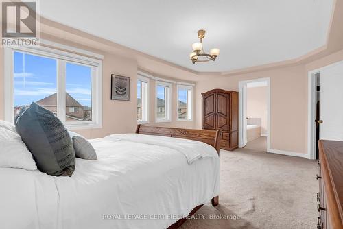 5160 Misty Pine Crescent, Mississauga, ON - Indoor Photo Showing Bedroom