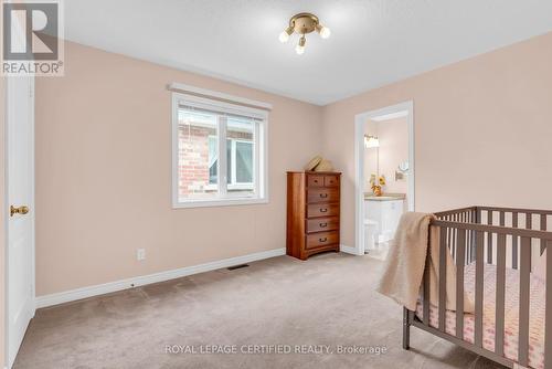 5160 Misty Pine Crescent, Mississauga, ON - Indoor Photo Showing Bedroom