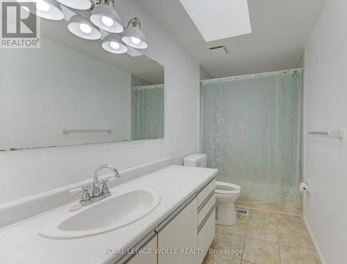 51 Camrose Court, Kitchener, ON - Indoor Photo Showing Bathroom