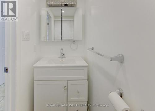 51 Camrose Court, Kitchener, ON - Indoor Photo Showing Bathroom