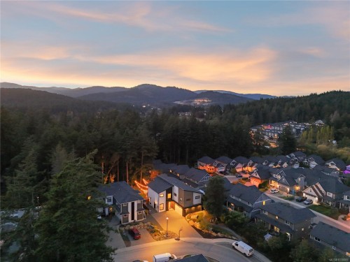 922 Greystone Pl, Langford, BC 