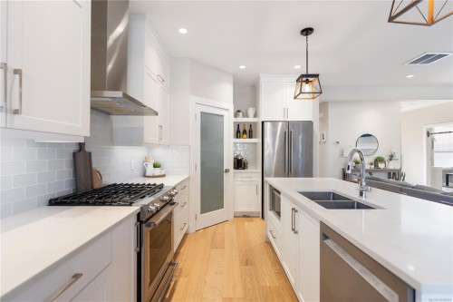 922 Greystone Pl, Langford, BC 