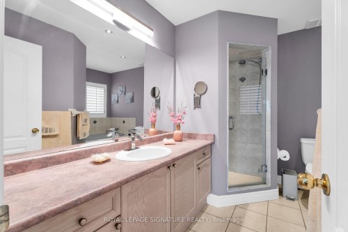 21 Bushberry Road, Brampton, ON - Indoor Photo Showing Bathroom