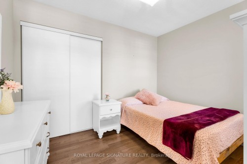 21 Bushberry Road, Brampton, ON - Indoor Photo Showing Bedroom