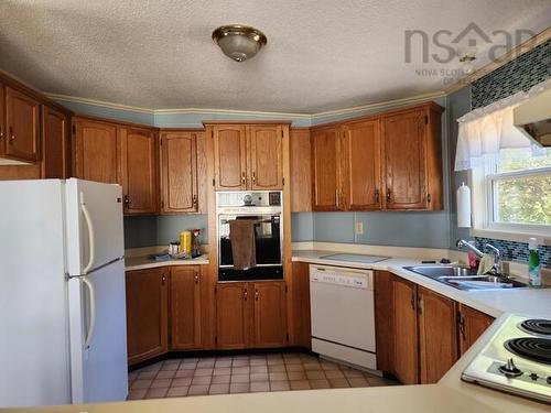 18 Pope'S Road, Upper Woods Harbour, NS 