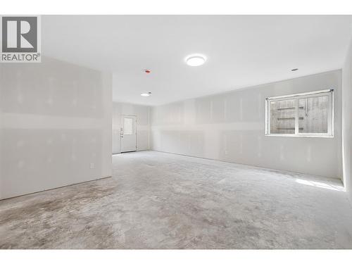 Suite/Flex - 442 Arrowleaf Rise, Coldstream, BC - Indoor Photo Showing Other Room