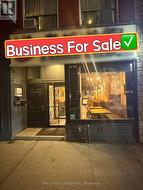 409 SPADINA AVENUE Toronto, ON M5T 2G6