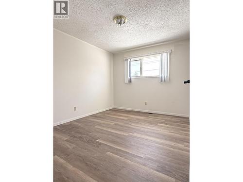 5 Munro Crescent, Mackenzie, BC - Indoor Photo Showing Other Room
