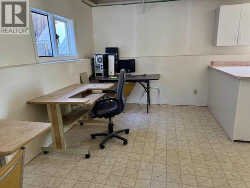 5 Munro Crescent, Mackenzie, BC - Indoor Photo Showing Office