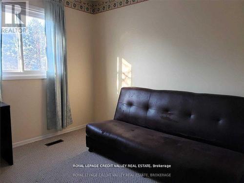 24 Sutter Avenue, Brampton, ON - Indoor