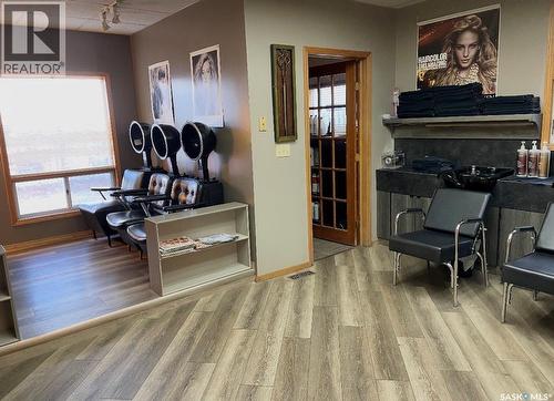 935 4Th Street, Estevan, SK - Indoor Photo Showing Other Room