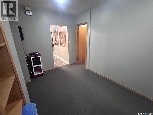 935 4Th Street, Estevan, SK - Indoor Photo Showing Other Room