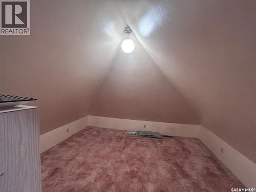 935 4Th Street, Estevan, SK - Indoor Photo Showing Other Room