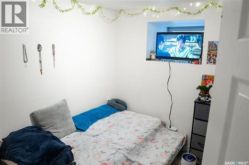 2128 Osler Street, Regina, SK - Indoor Photo Showing Bedroom