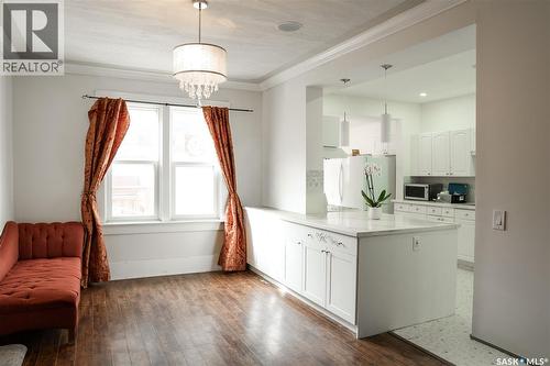 2128 Osler Street, Regina, SK - Indoor Photo Showing Kitchen