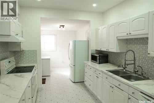 2128 Osler Street, Regina, SK - Indoor Photo Showing Kitchen With Double Sink