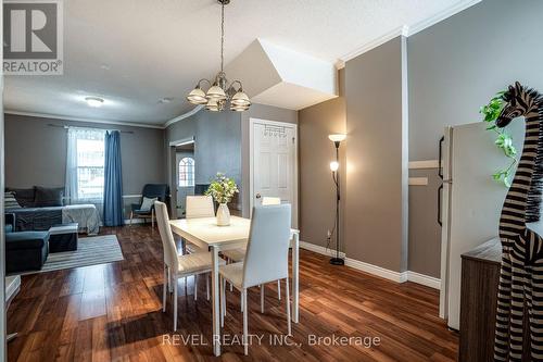 51 Tisdale Street N, Hamilton, ON - Indoor Photo Showing Dining Room