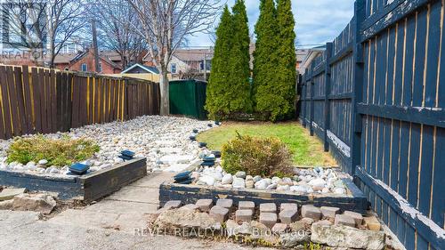 51 Tisdale Street N, Hamilton, ON - Outdoor
