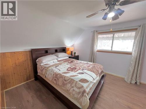 56 Eastvale Place, Hamilton, ON - Indoor Photo Showing Bedroom
