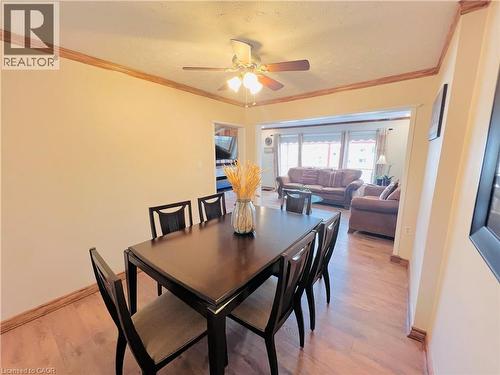 56 Eastvale Place, Hamilton, ON - Indoor Photo Showing Dining Room