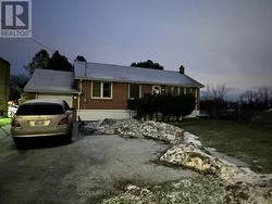 MAIN - 1449 OXFORD STREET E London East (East H), ON N5V 1W3