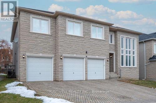 8 Ridgley Court, Richmond Hill, ON - Outdoor