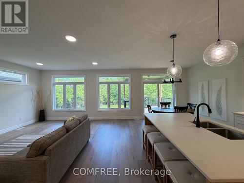 25-35 Old Course Road, St. Thomas, ON 