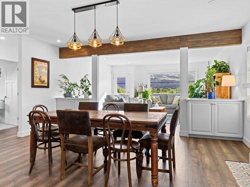 7207 Tucelnuit Drive, Oliver, BC - Indoor Photo Showing Dining Room
