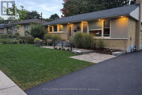 64 DUMBARTON STREET  Guelph, ON N1E 3T6