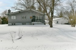 631 Rue Poitras L'Épiphanie, QC J5X 4K8