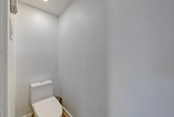 Powder room - 