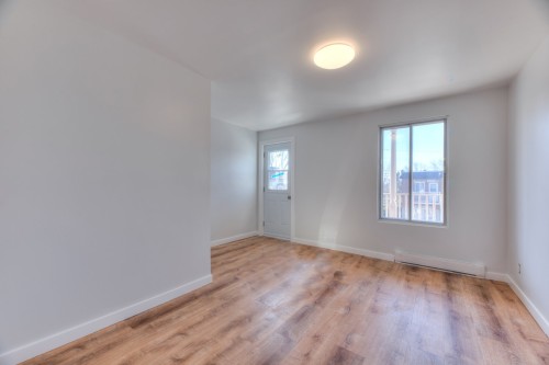 Chambre à coucher - 12295 Rue Valmont, Montréal (Ahuntsic-Cartierville), QC - Indoor Photo Showing Other Room