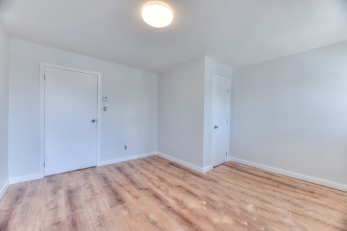 Chambre à coucher - 12295 Rue Valmont, Montréal (Ahuntsic-Cartierville), QC - Indoor Photo Showing Other Room